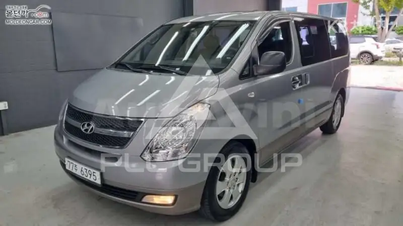 2013 Hyundai Starex