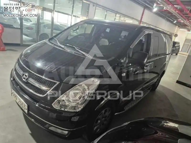 2013 Hyundai Starex