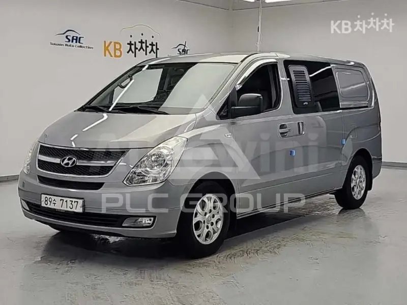 2013 Hyundai Starex