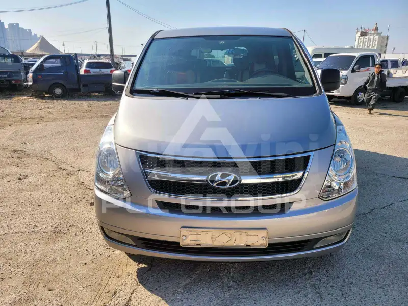 2013 Hyundai Starex