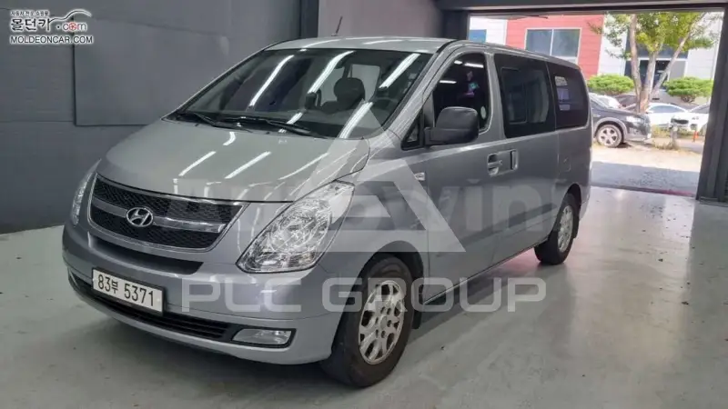 2013 Hyundai Starex
