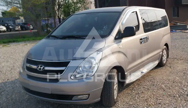 2013 Hyundai Starex