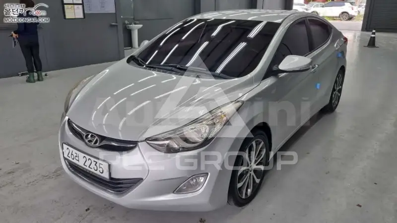 2013 Hyundai Avante