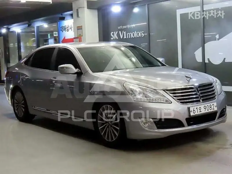 2013 Hyundai Equus