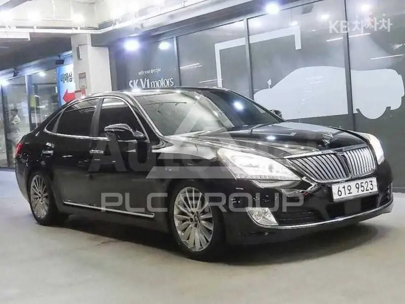 2013 Hyundai Equus