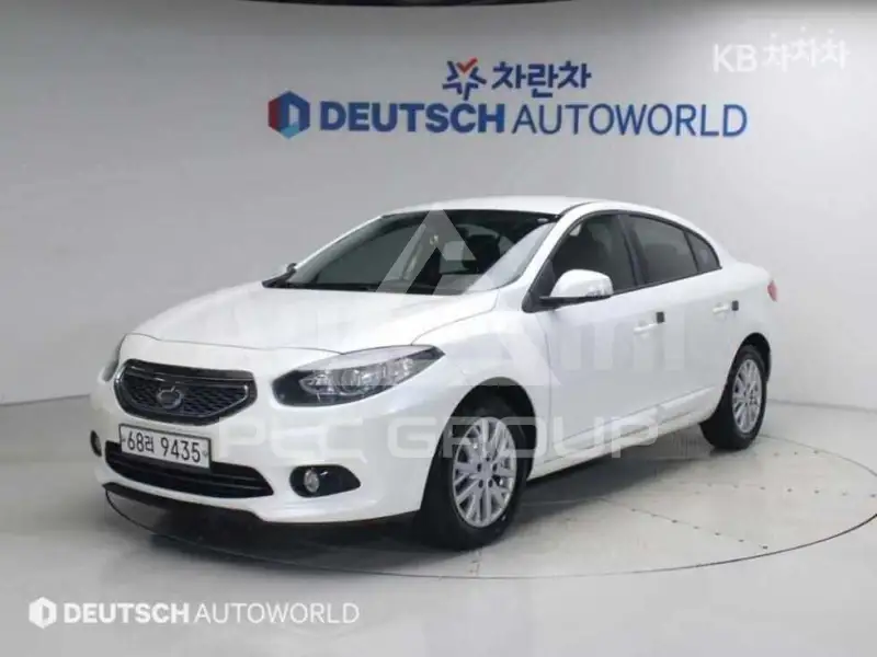 2013 Renault SM3