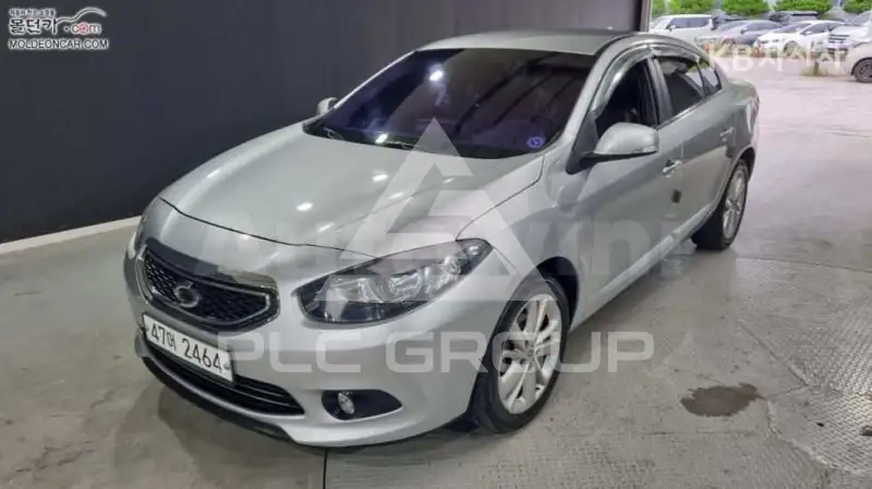 2013 Renault SM3