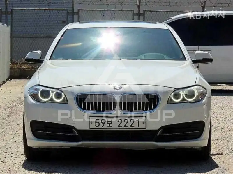 2014 BMW 523