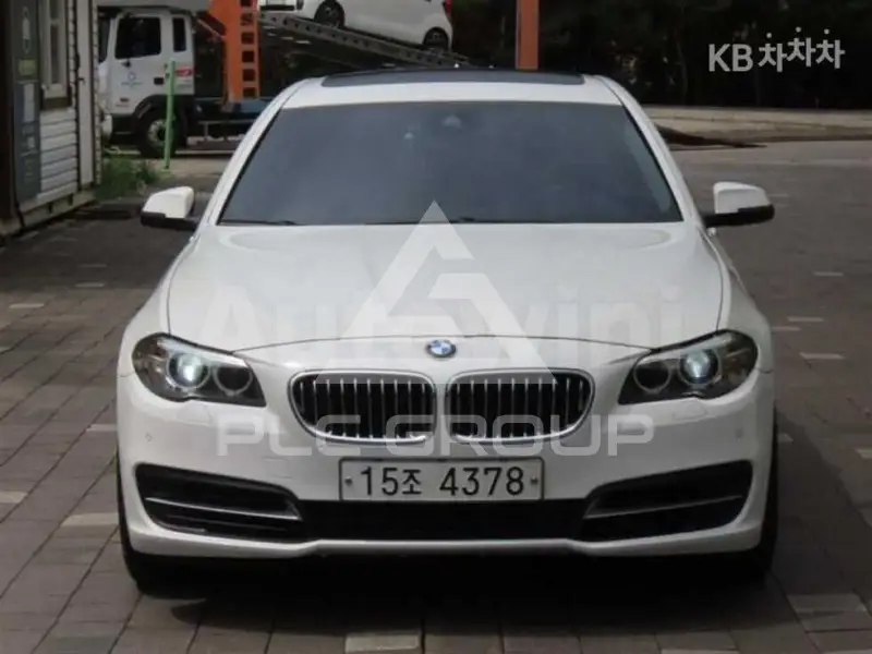2014 BMW 523
