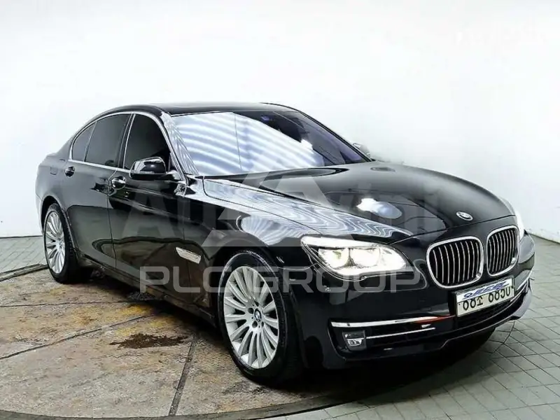 2014 BMW 7 Series