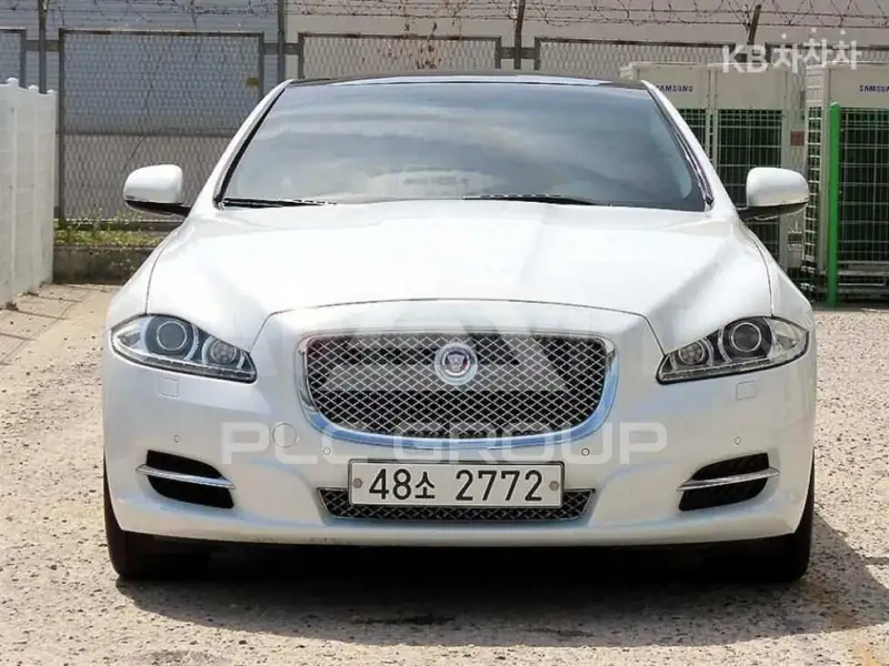 2014 Jaguar XJ