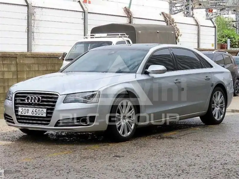 2014 Audi A8