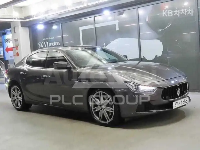 2014 Maserati GHIBLI