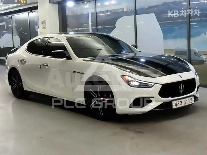 2014 Maserati GHIBLI