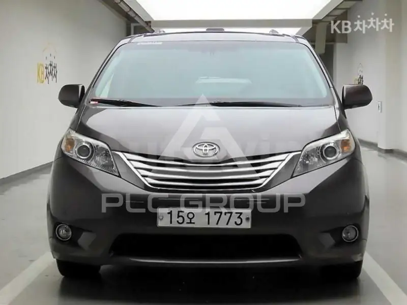 2014 Toyota SIENNA