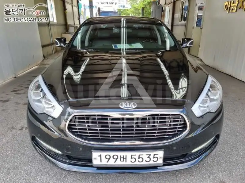 2014 KIA K9