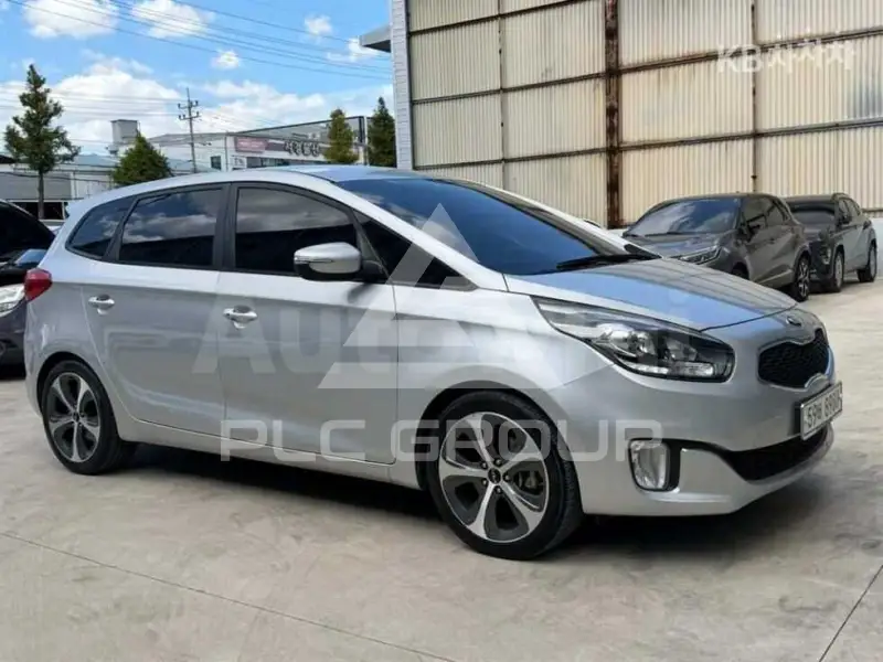 2014 KIA Carens
