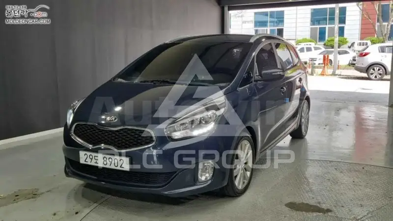2014 KIA Carens