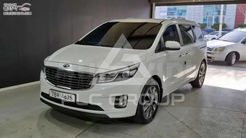 2014 KIA Carnival