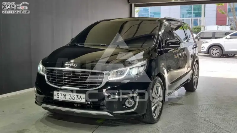 2014 KIA Carnival