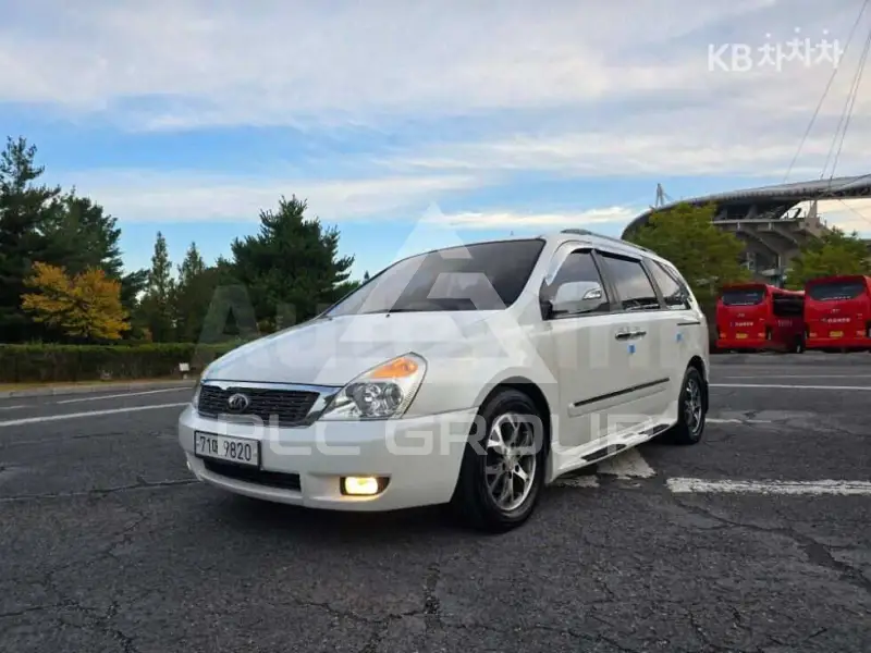 2014 KIA Carnival