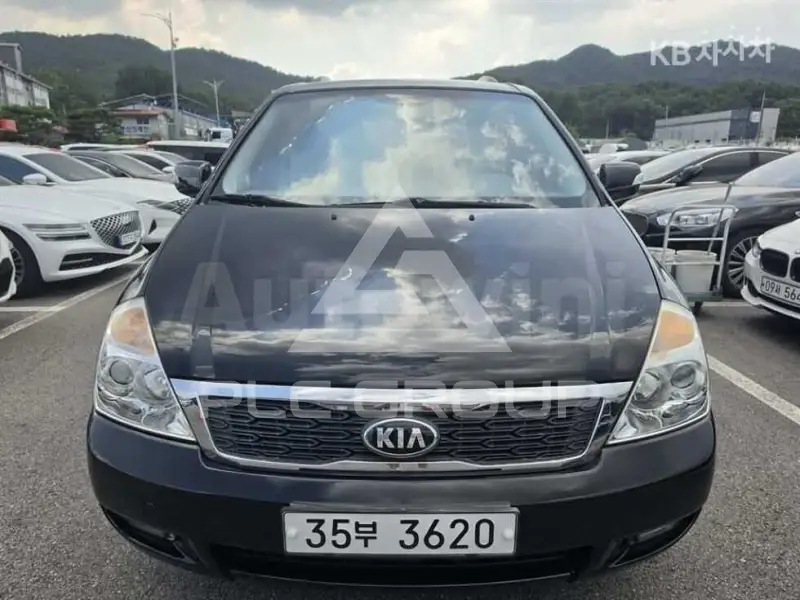 2014 KIA Carnival