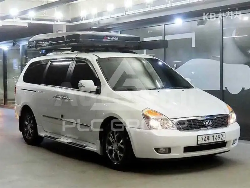 2014 KIA Carnival