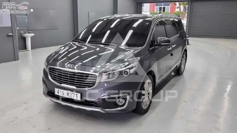 2014 KIA Carnival
