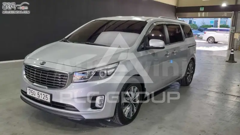 2014 KIA Carnival