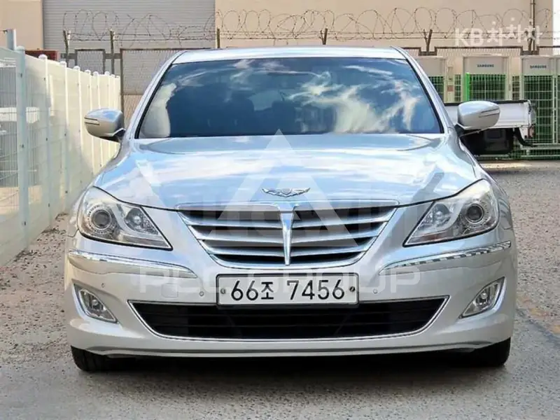 2014 Hyundai Genesis