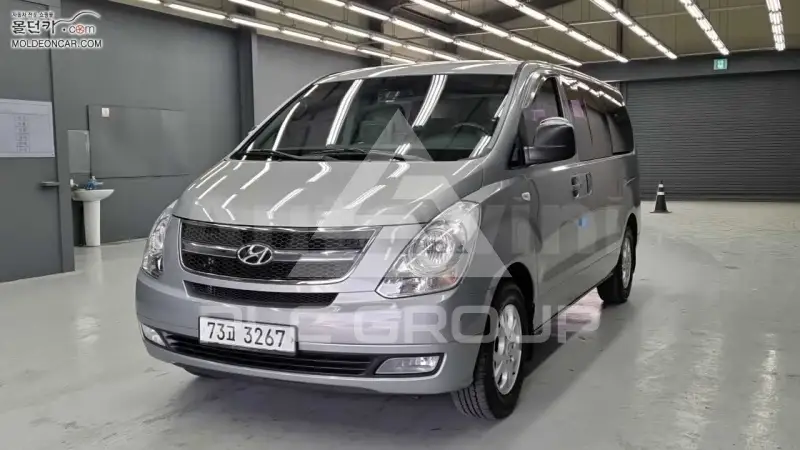 2014 Hyundai Starex
