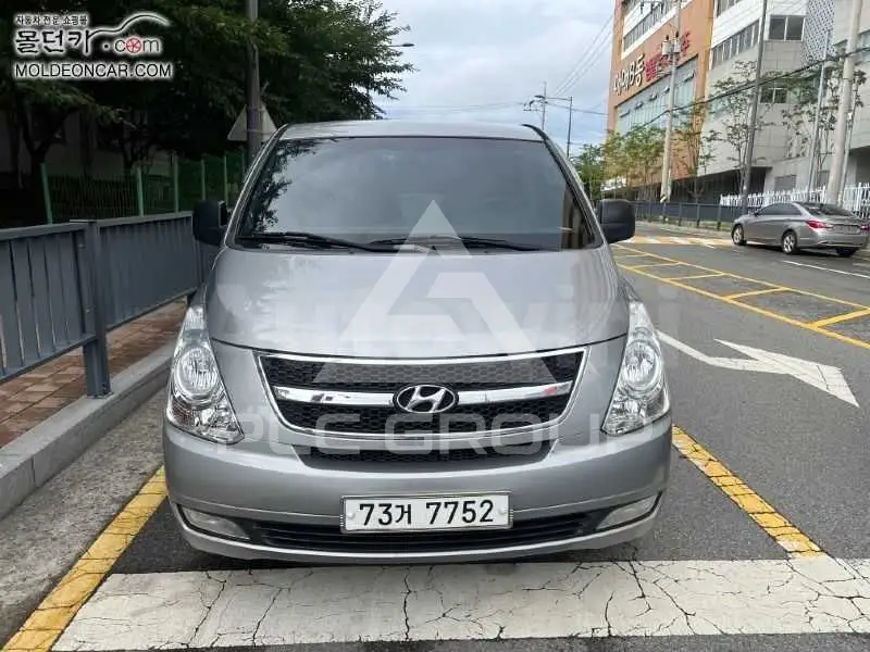 2014 Hyundai Starex