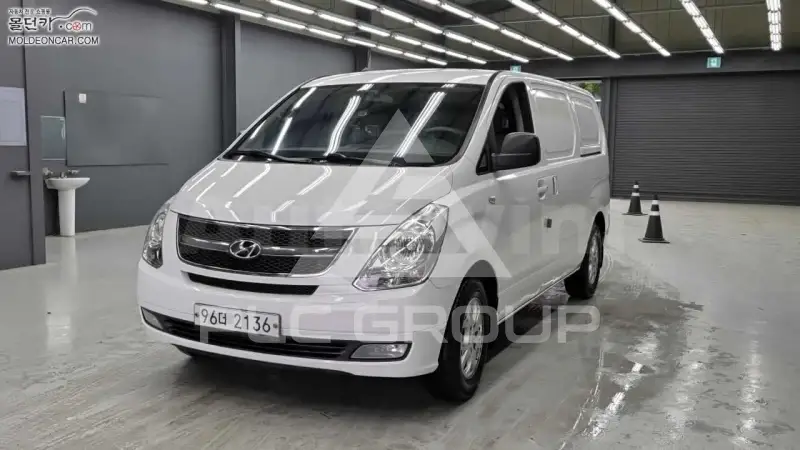 2014 Hyundai Starex