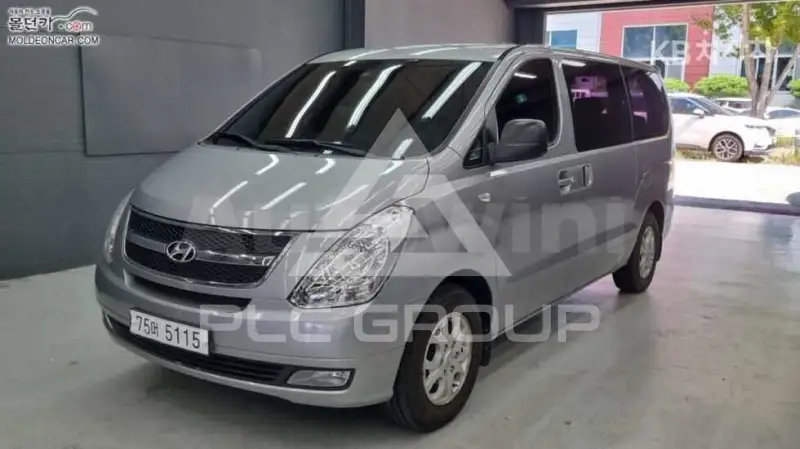 2014 Hyundai Starex