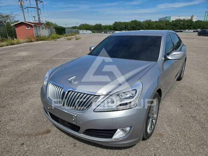 2014 Hyundai Equus