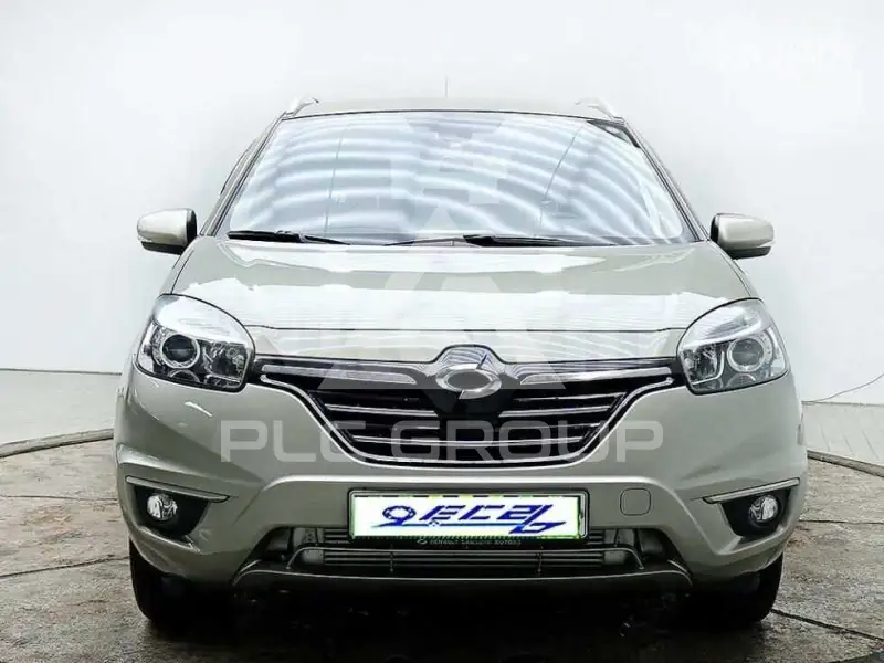 2014 Renault Qm5