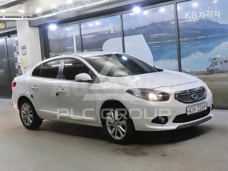 2014 Renault SM3