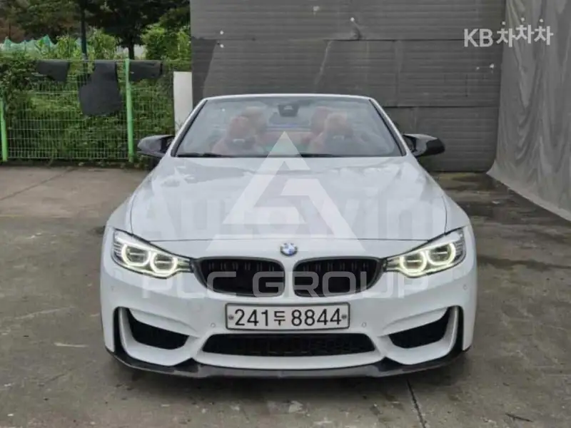 2015 BMW M1