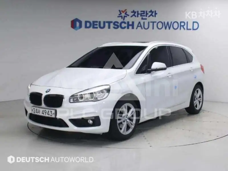 2015 BMW 218
