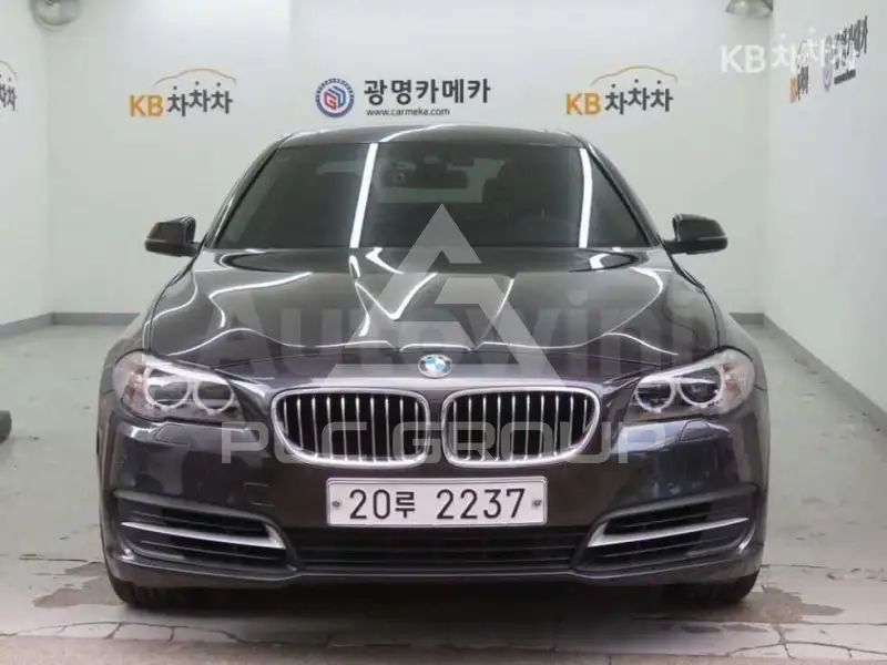 2015 BMW 523