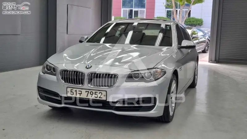 2015 BMW 523