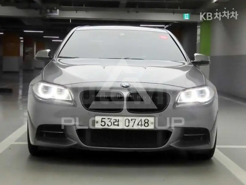 2015 BMW 523