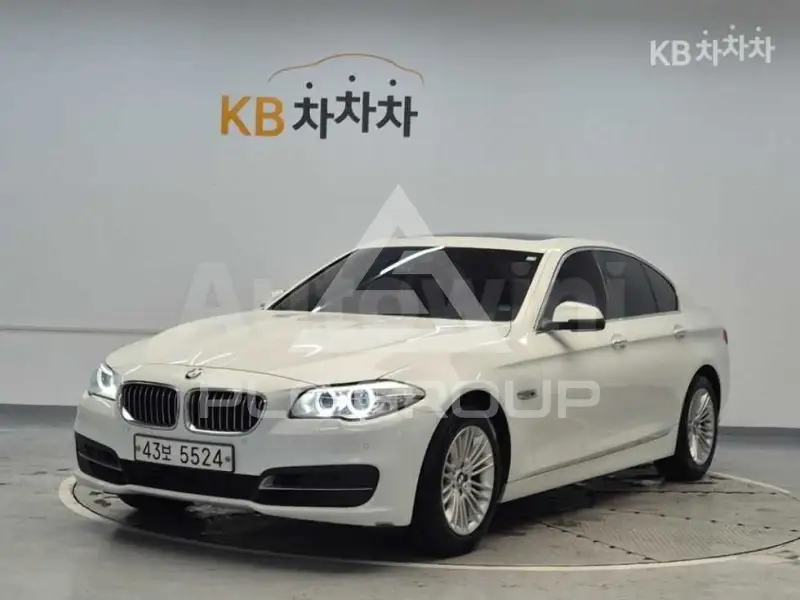 2015 BMW 523