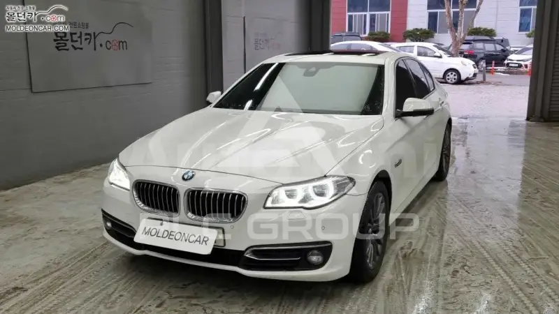 2015 BMW 523