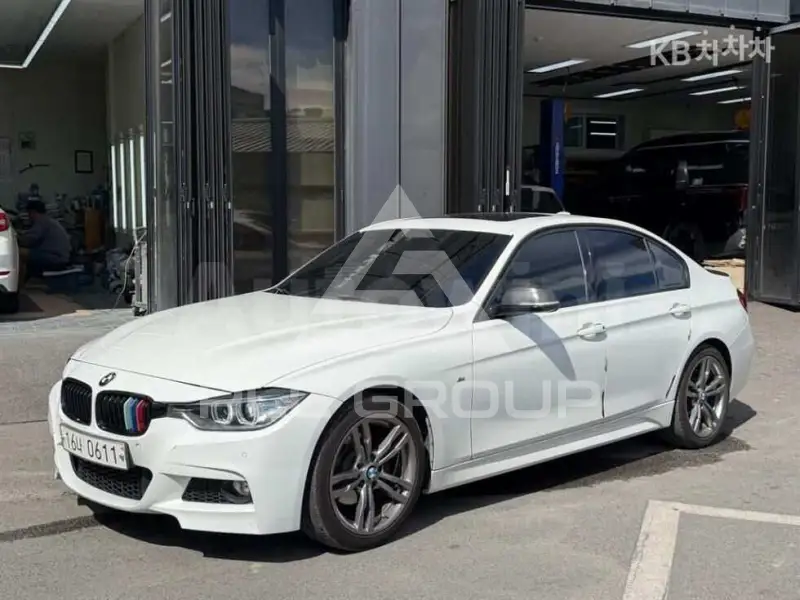 2015 BMW 330