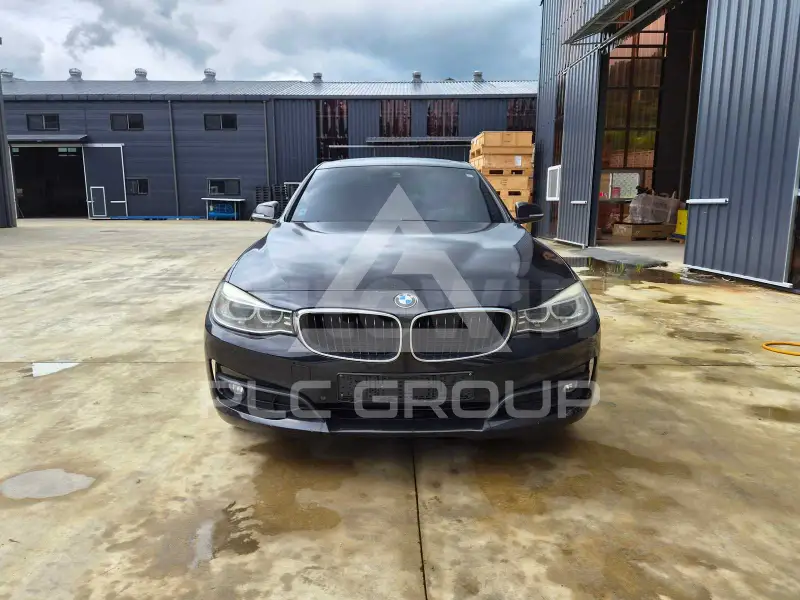 2015 BMW 330
