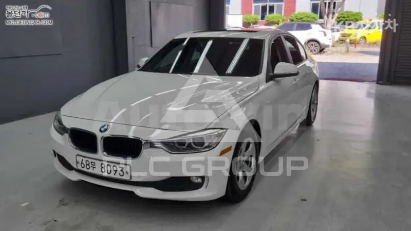2015 BMW 330