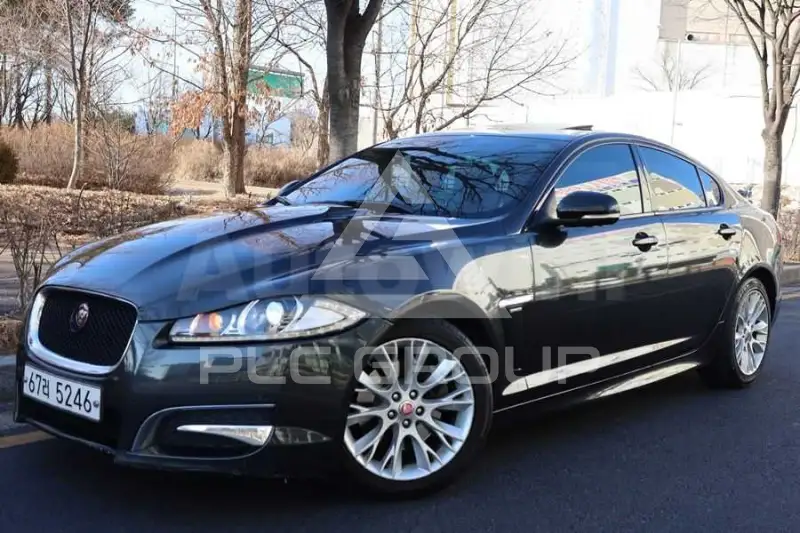 2015 Jaguar XF