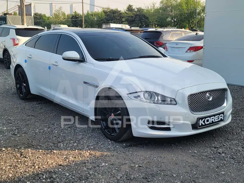 2015 Jaguar XJ