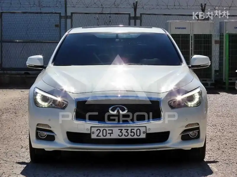 2015 Infinity Q